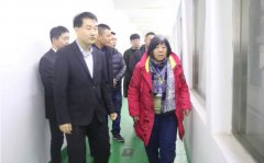 北京来福小院李军女士莅临华兴宠物食品指导工
